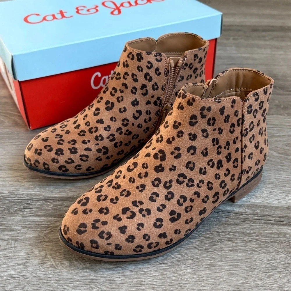 NEW Cat & Jack animal print ankle booties